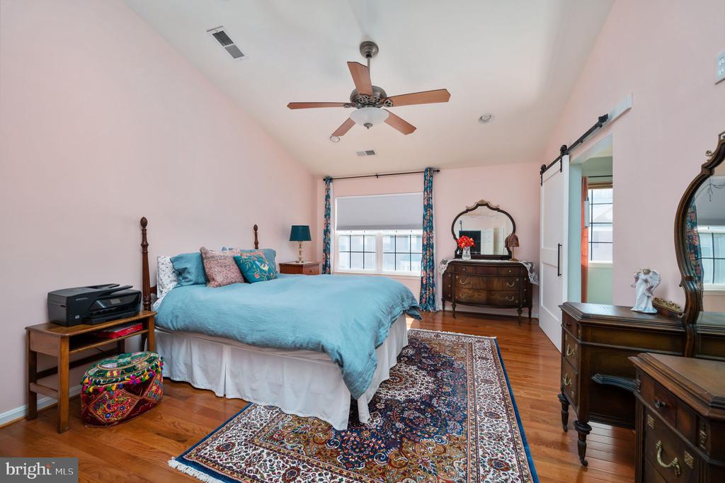 217 CHESTERBROOK COURT