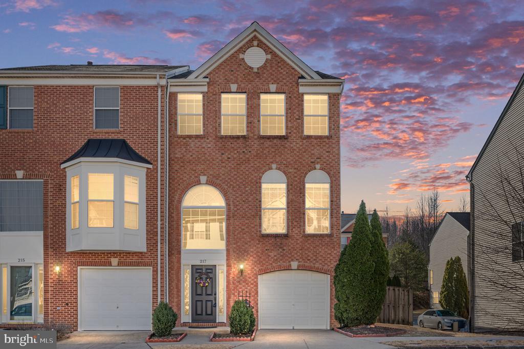 217 CHESTERBROOK COURT