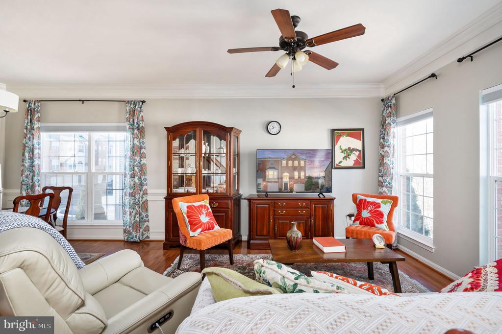 217 CHESTERBROOK COURT