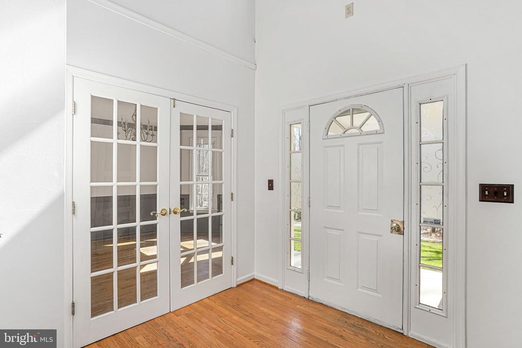 35 BAYBERRY LANE