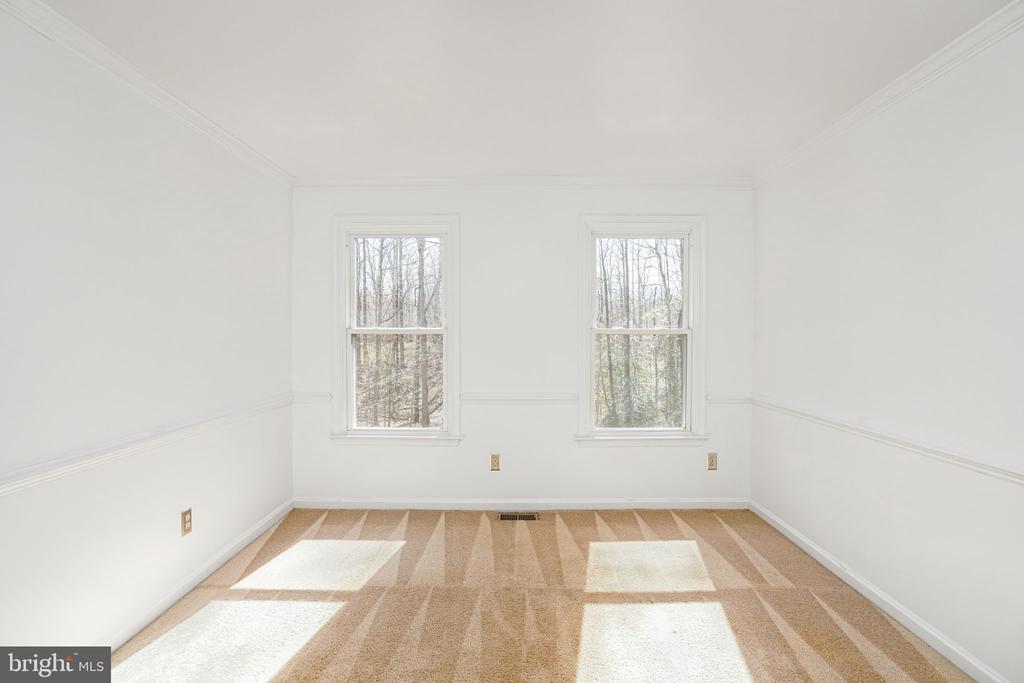 35 BAYBERRY LANE