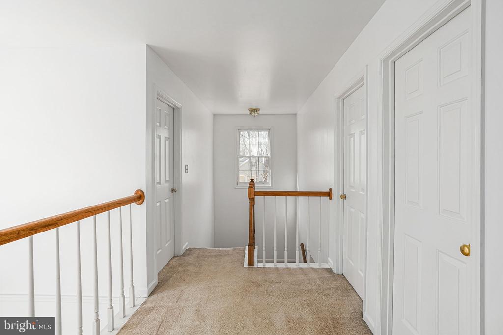 35 BAYBERRY LANE