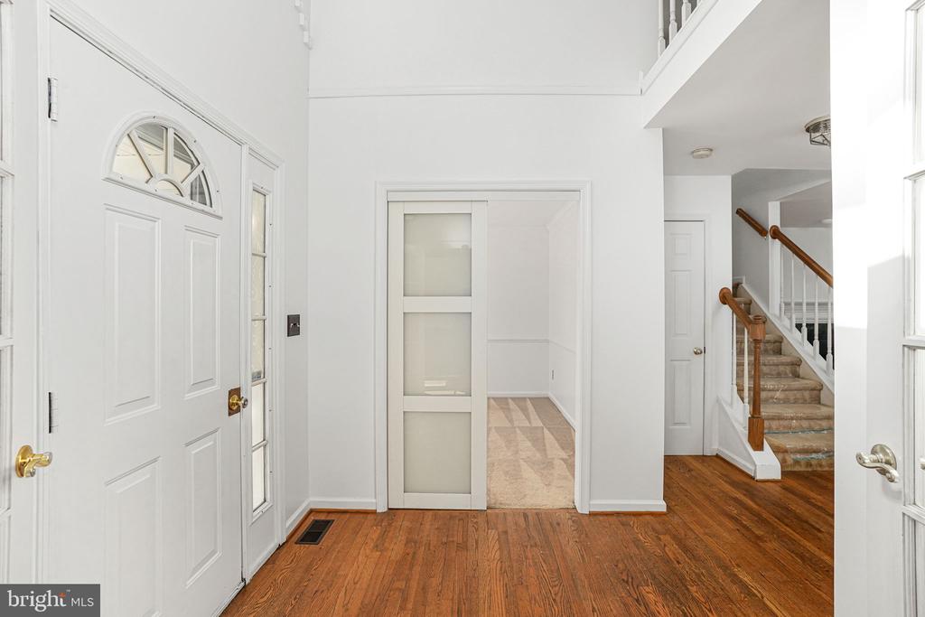 35 BAYBERRY LANE
