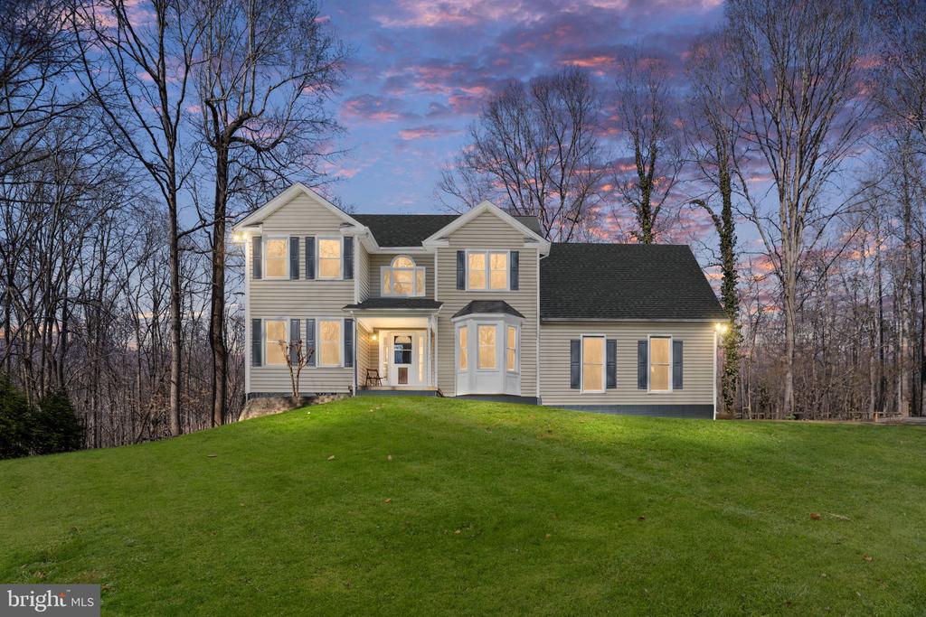 35 BAYBERRY LANE
