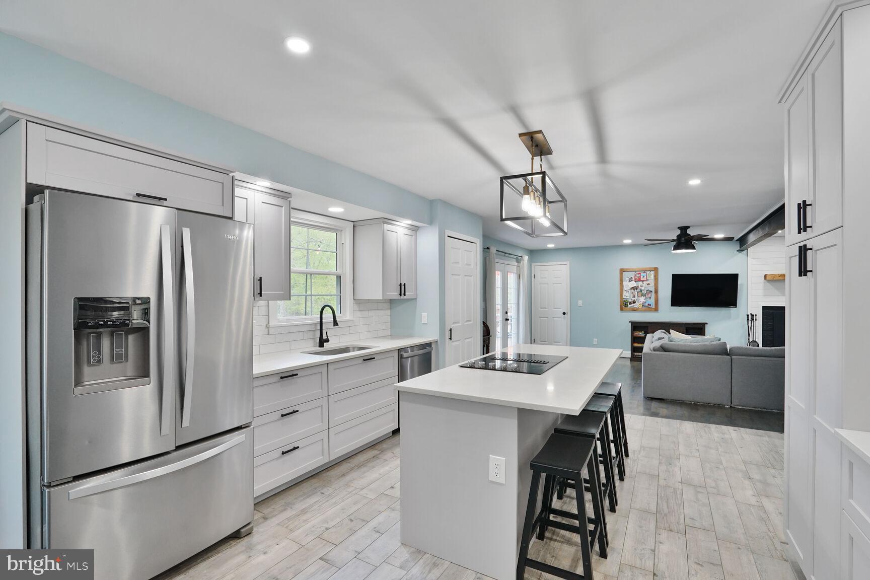 20 BOB WHITE LANE