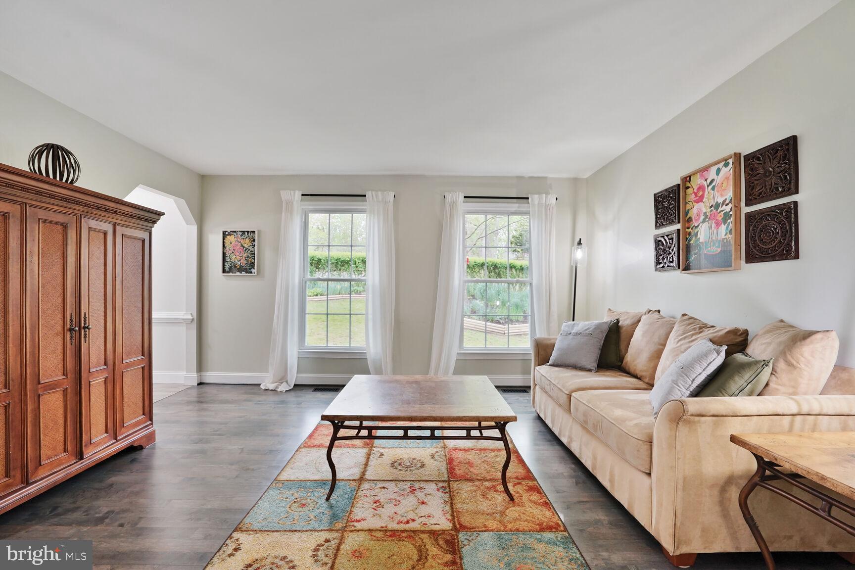 20 BOB WHITE LANE
