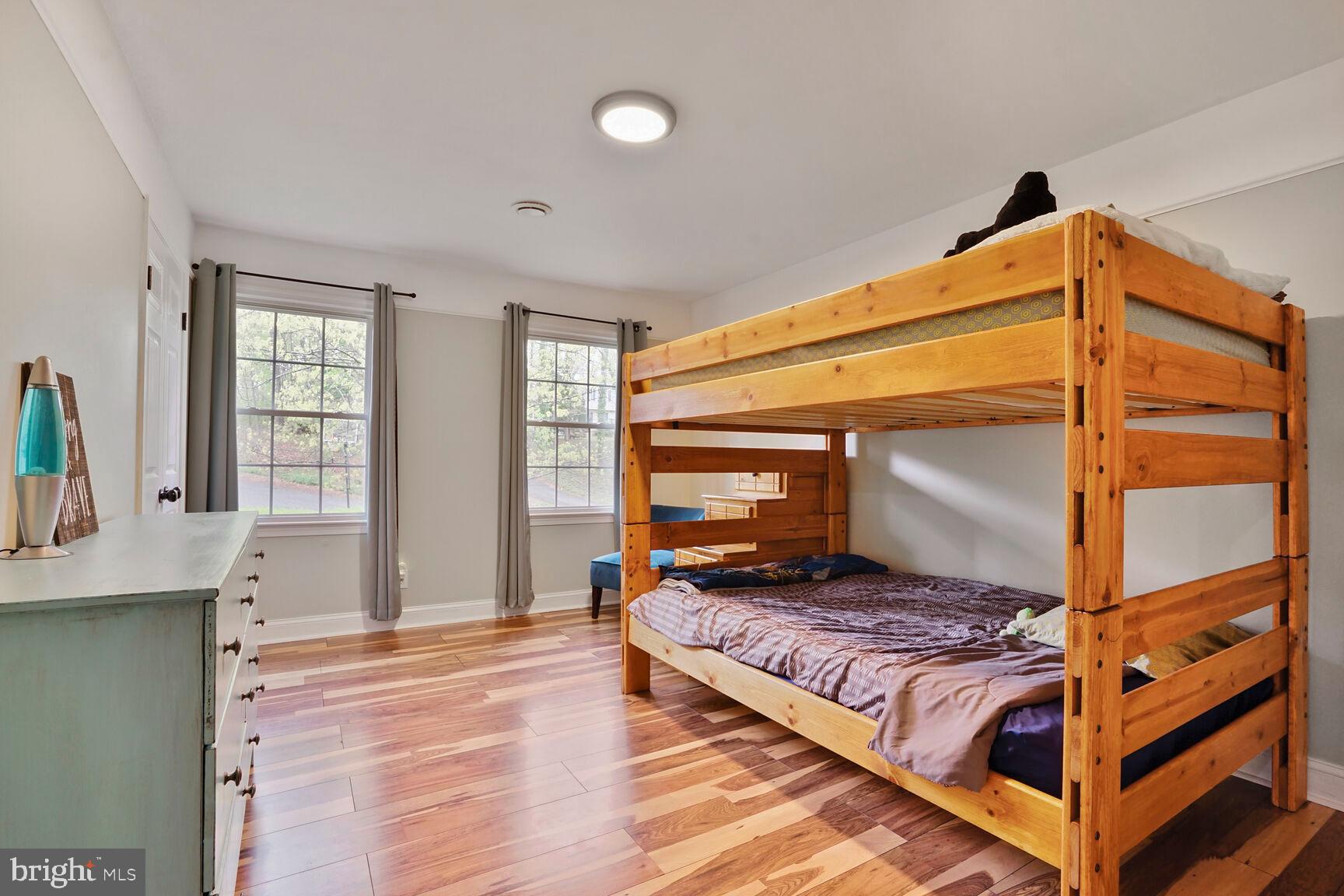 20 BOB WHITE LANE