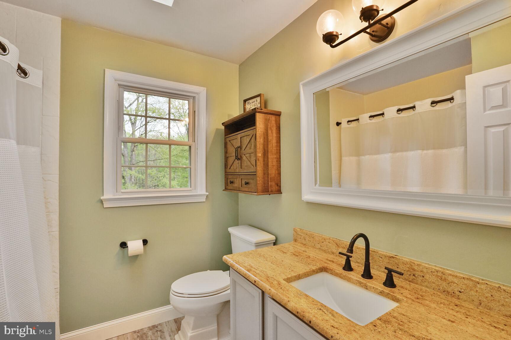 20 BOB WHITE LANE