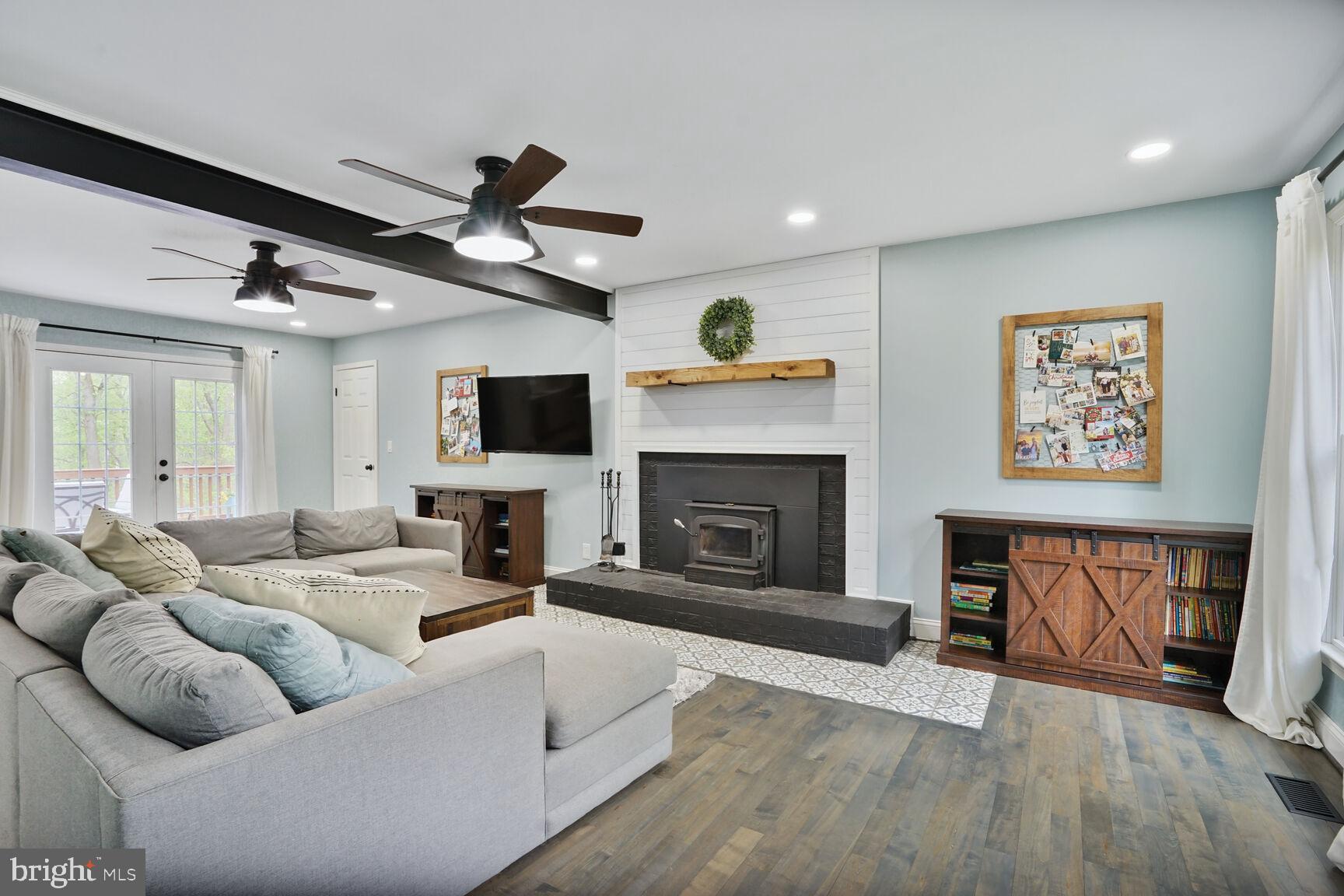 20 BOB WHITE LANE