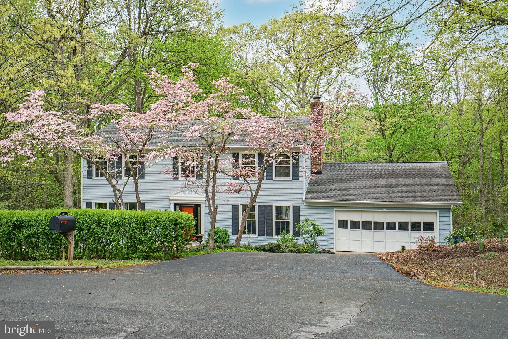 20 BOB WHITE LANE