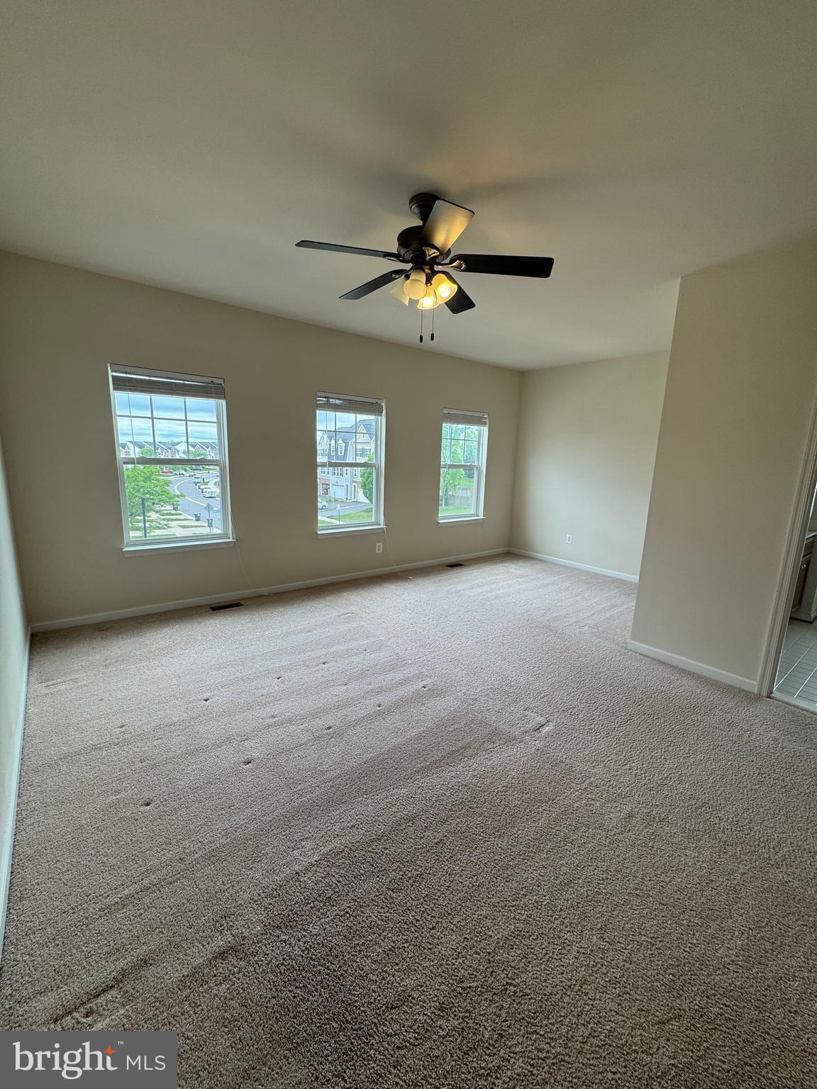 307 WOODSTREAM BOULEVARD