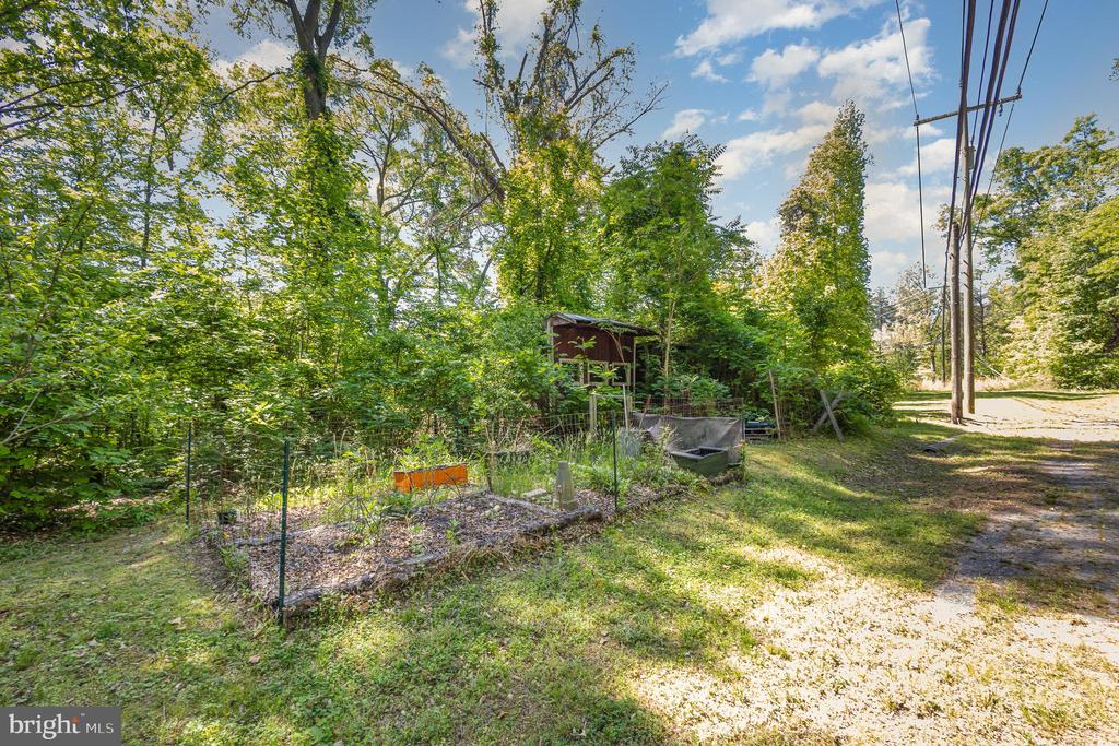 344 LEELAND ROAD