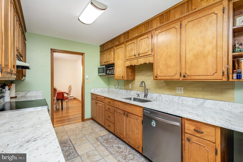 344 LEELAND ROAD