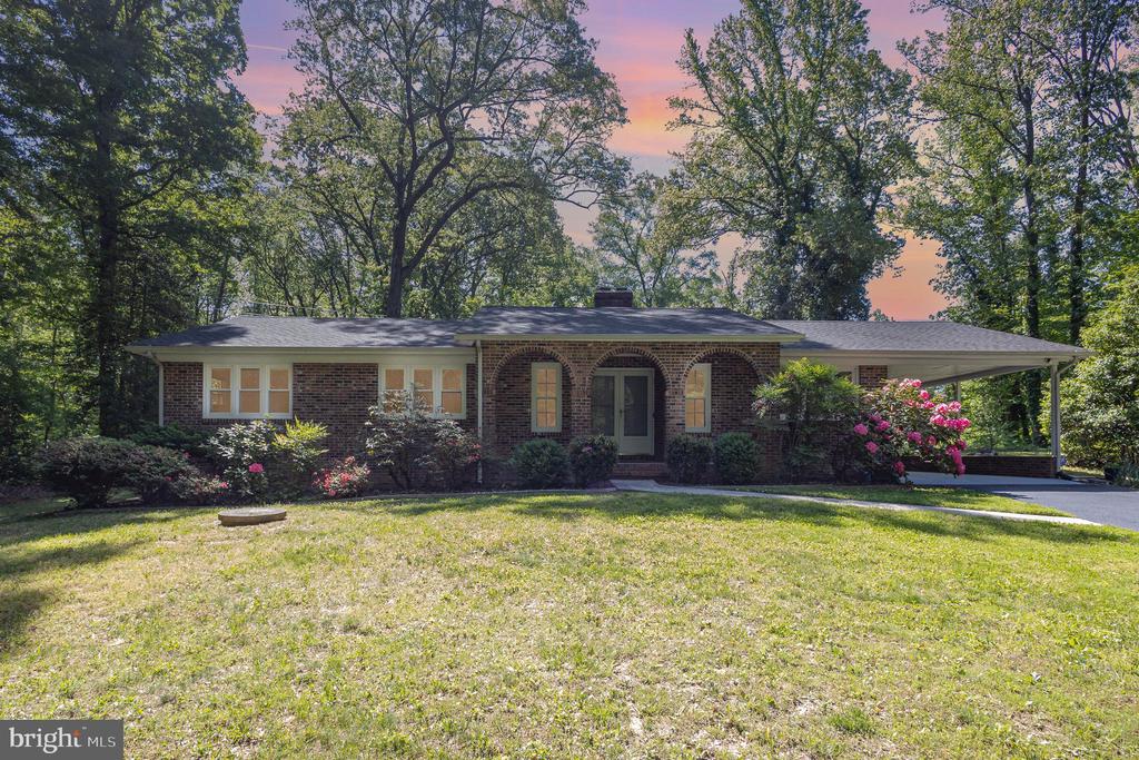 344 LEELAND ROAD