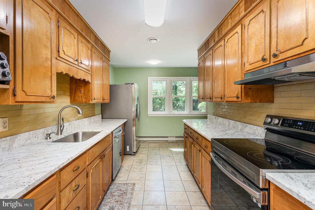 344 LEELAND ROAD