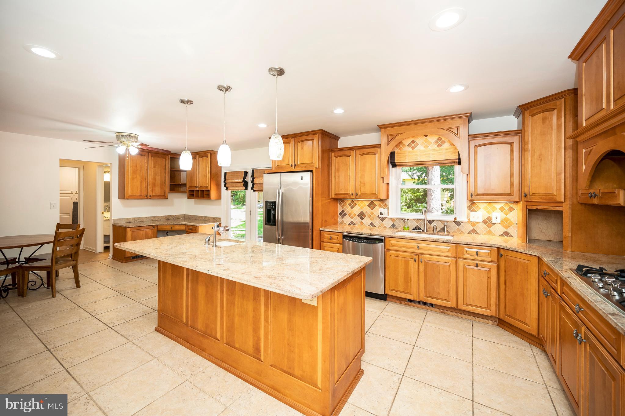 417 CAMDEN DRIVE