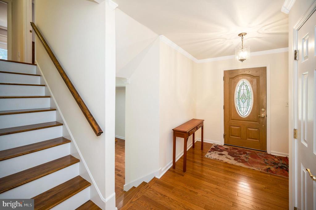 417 CAMDEN DRIVE