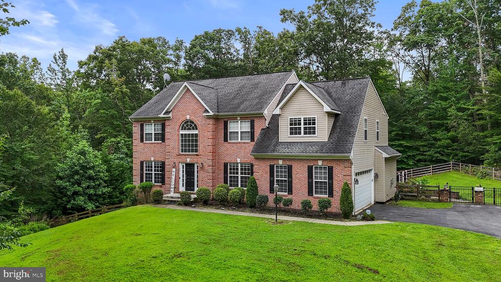 93 BROOKE CREST LANE