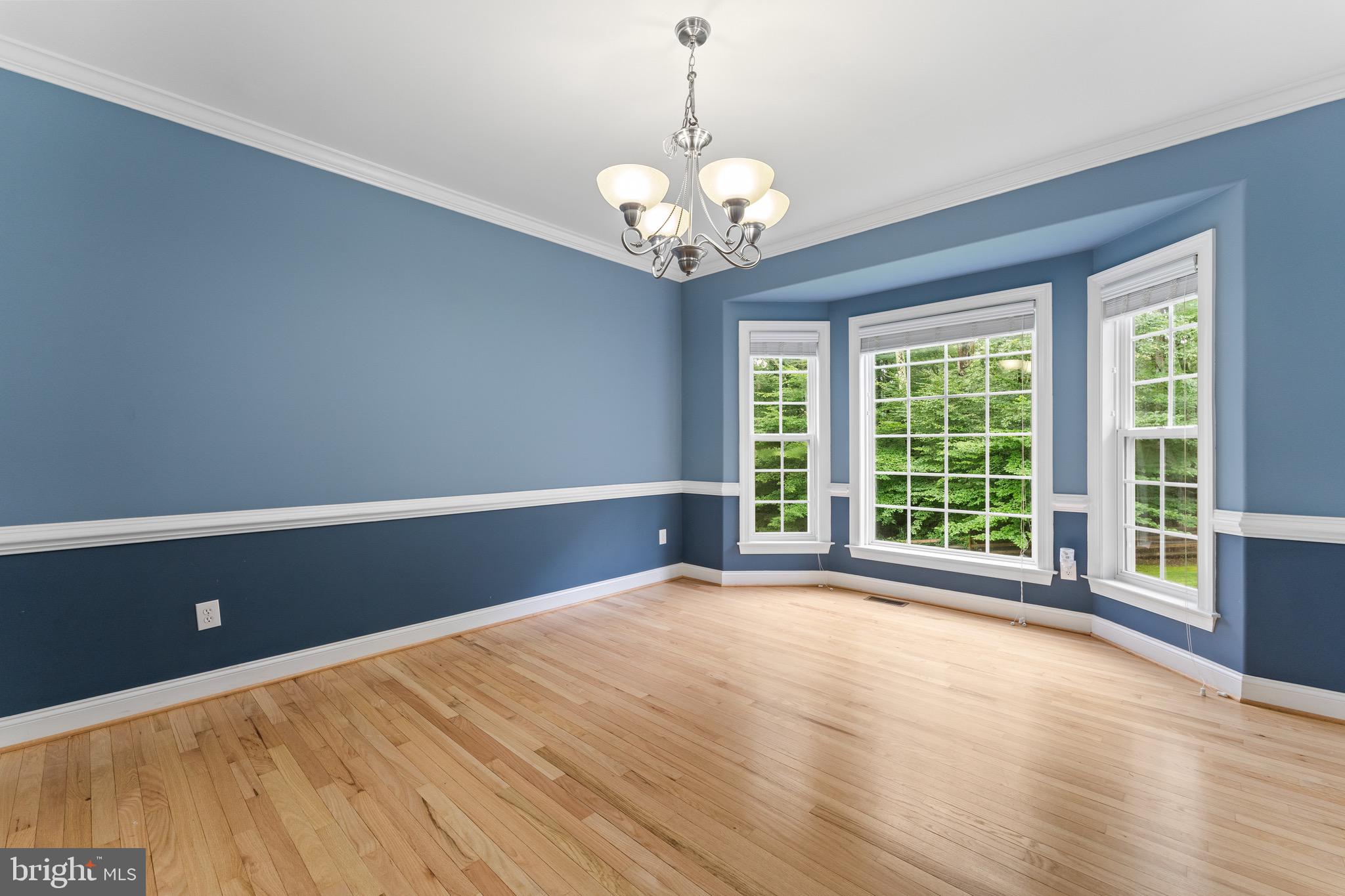 93 BROOKE CREST LANE