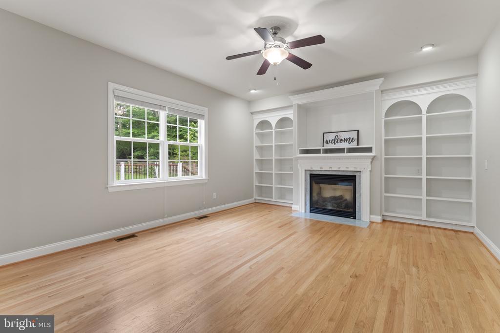 93 BROOKE CREST LANE