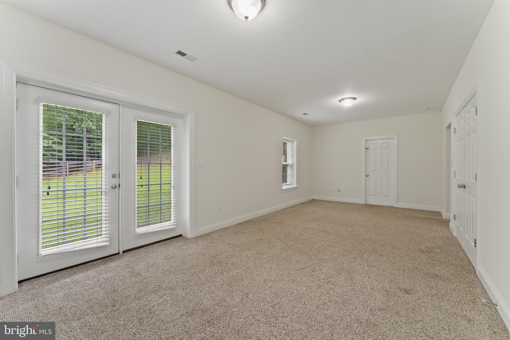93 BROOKE CREST LANE