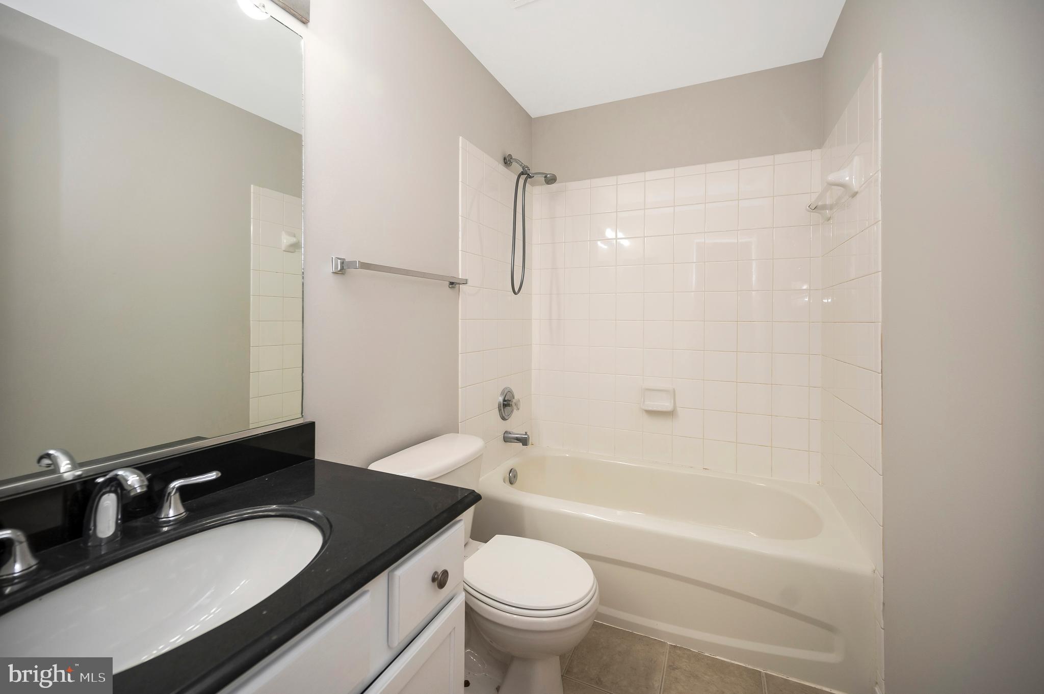 12 STRATFORD HALL COURT