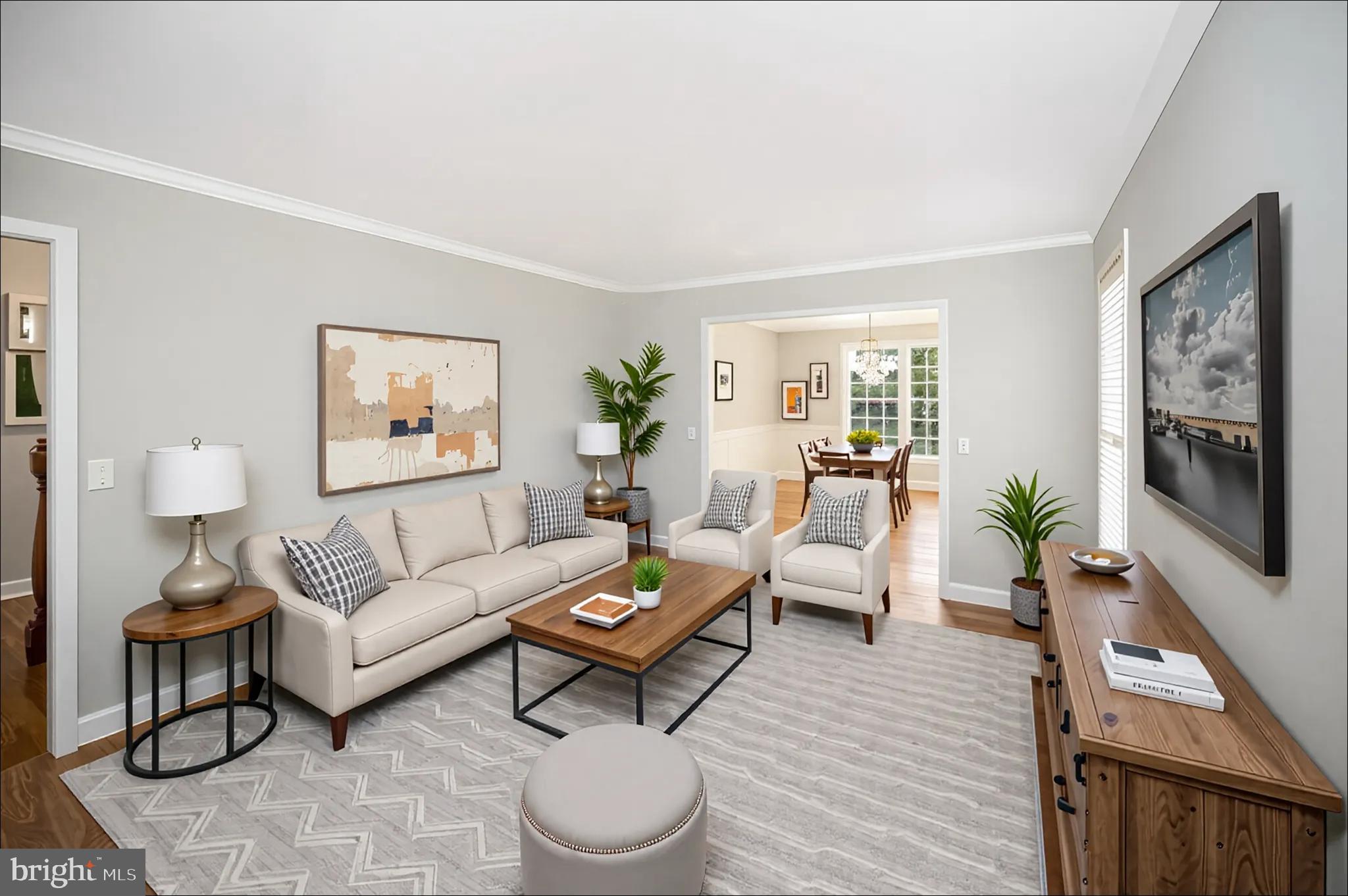 12 STRATFORD HALL COURT