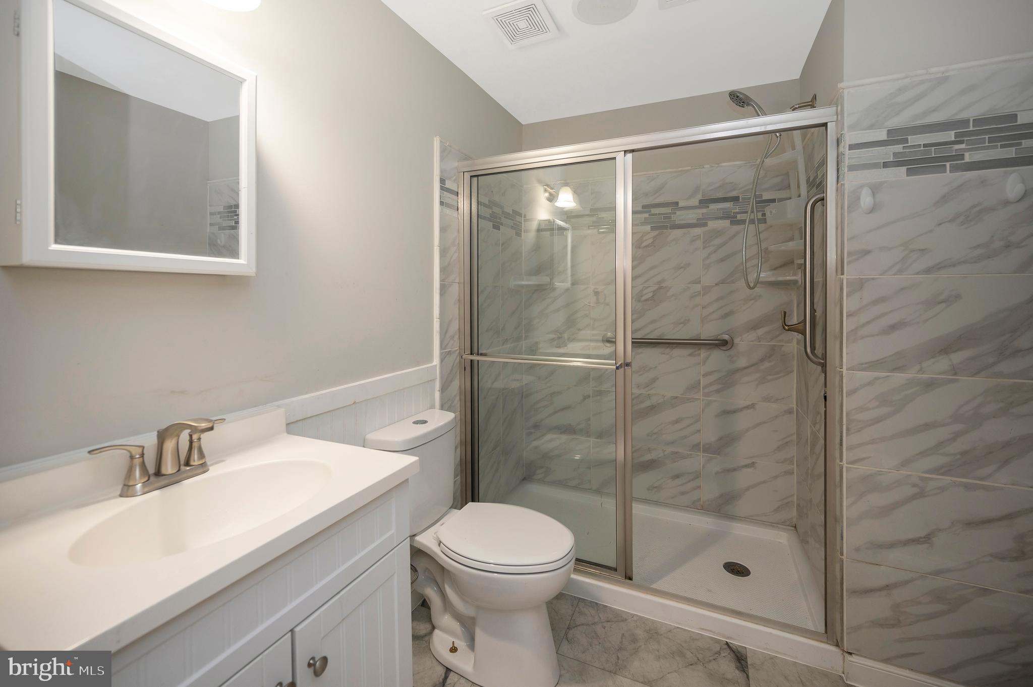 12 STRATFORD HALL COURT