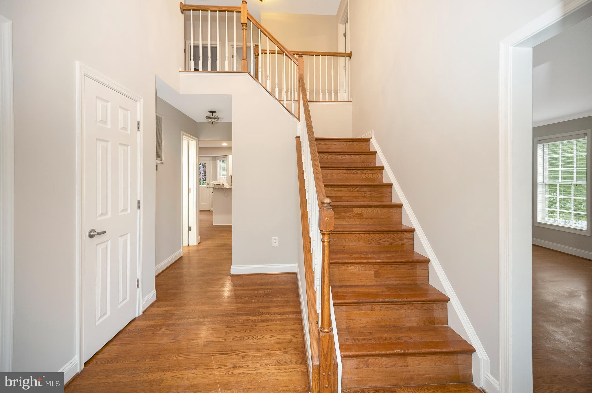 12 STRATFORD HALL COURT