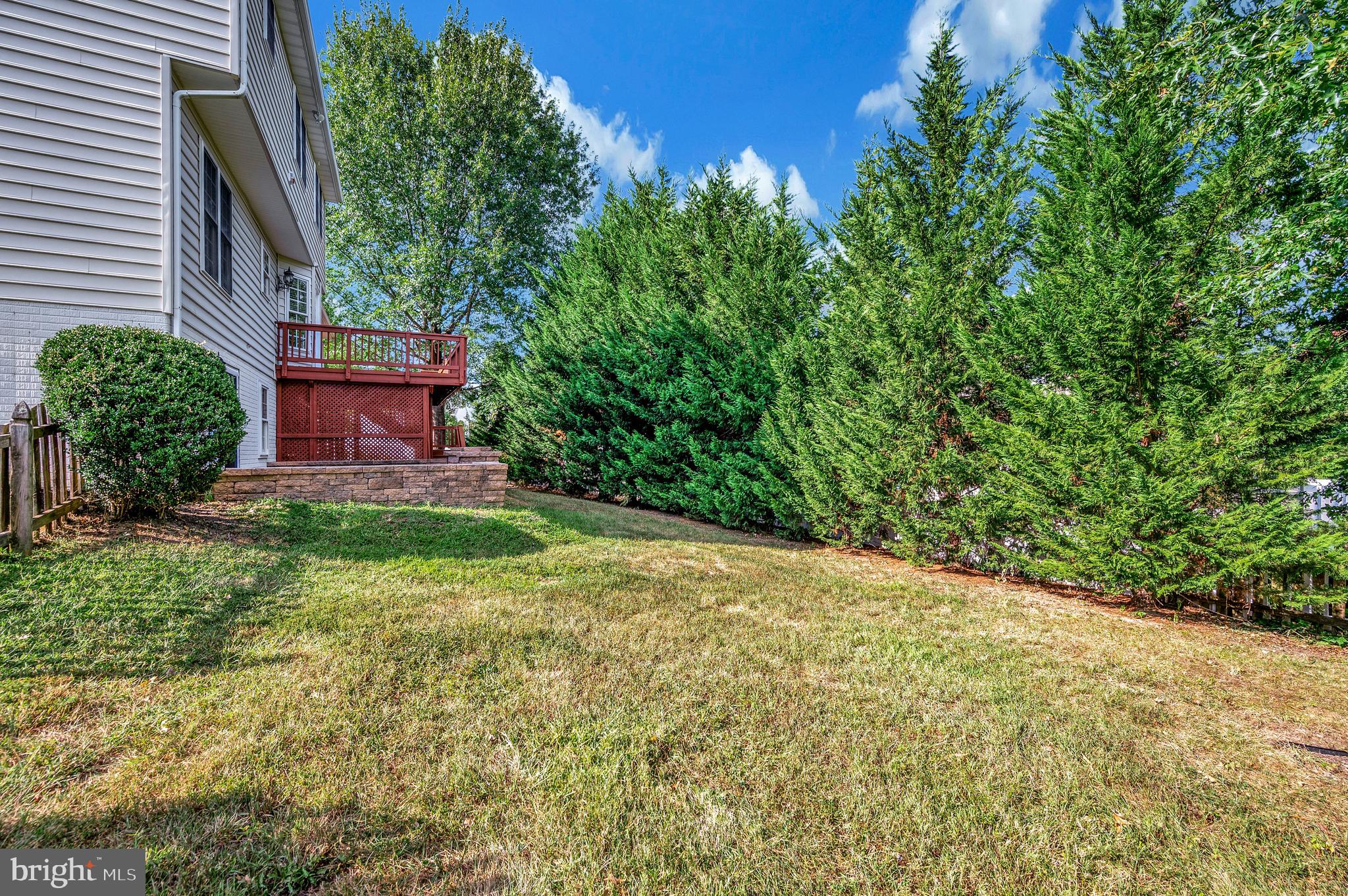 12 STRATFORD HALL COURT