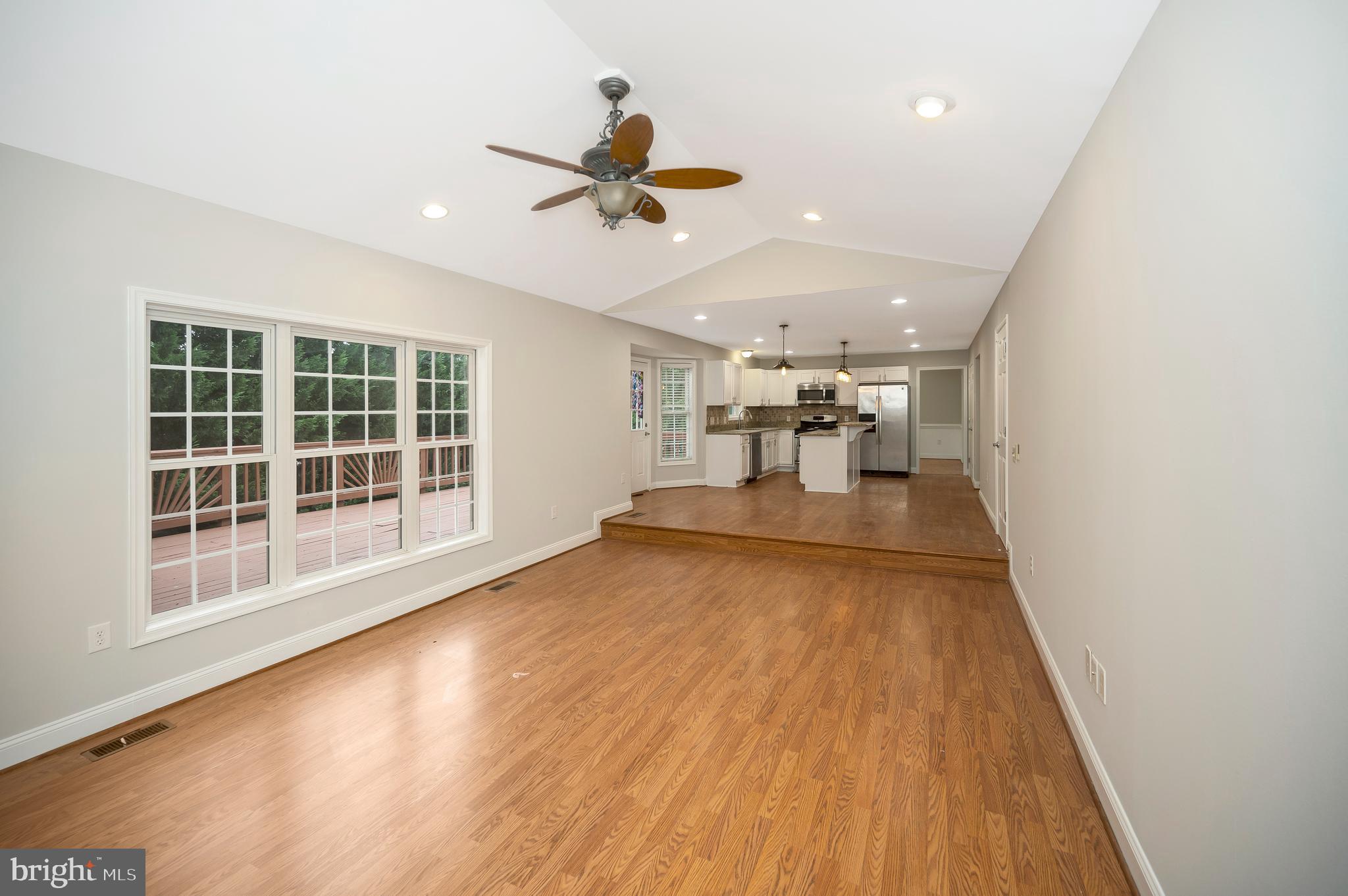 12 STRATFORD HALL COURT