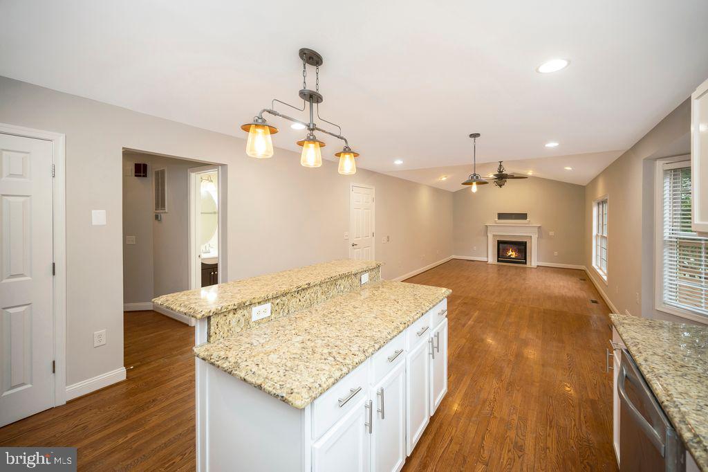 12 STRATFORD HALL COURT