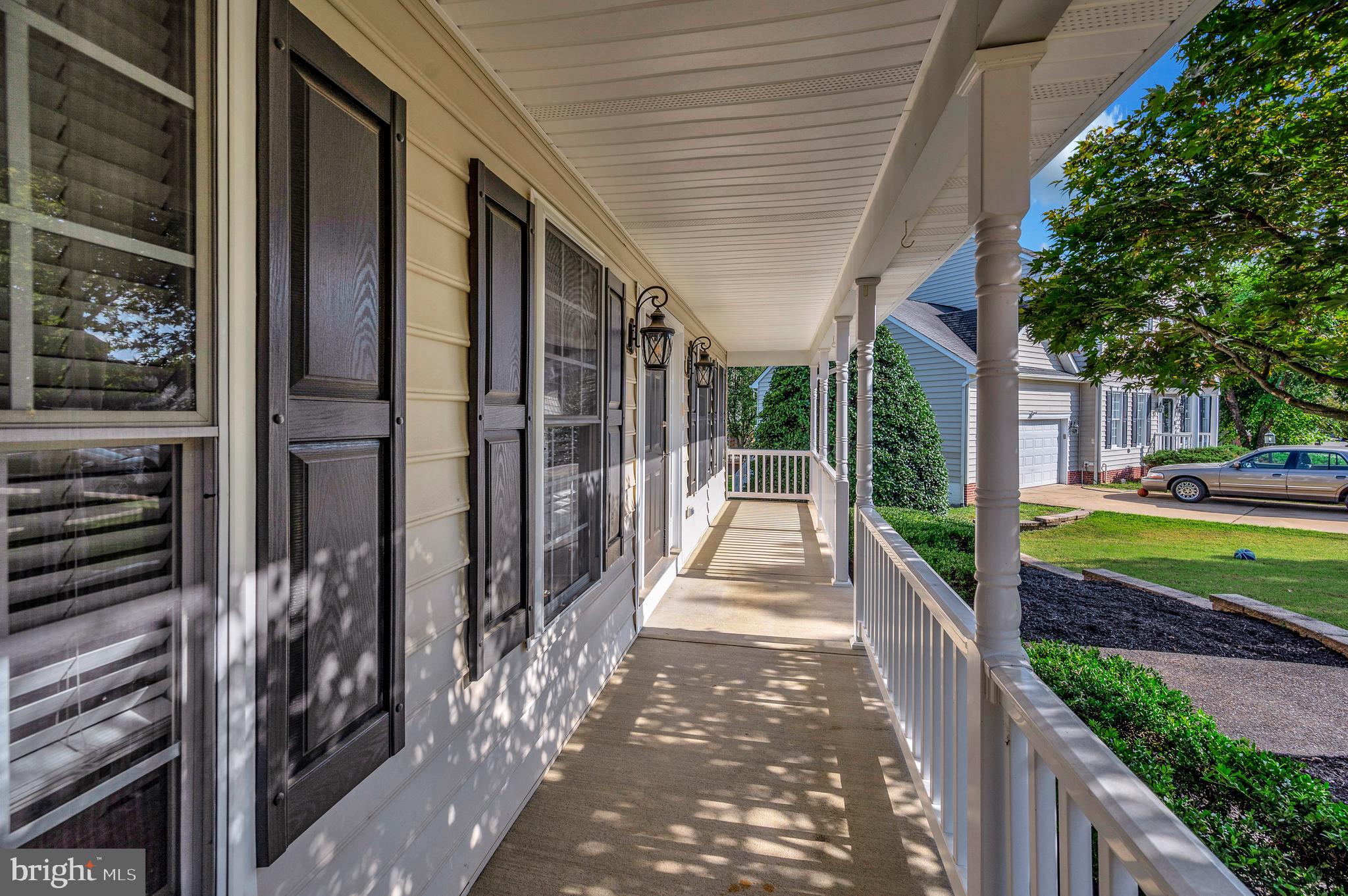 12 STRATFORD HALL COURT