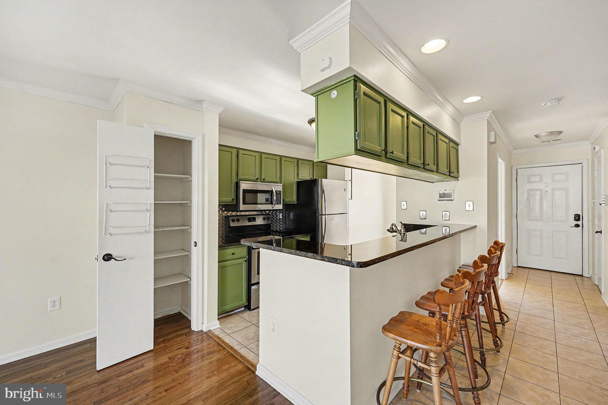 103 PICADILLY LANE 94