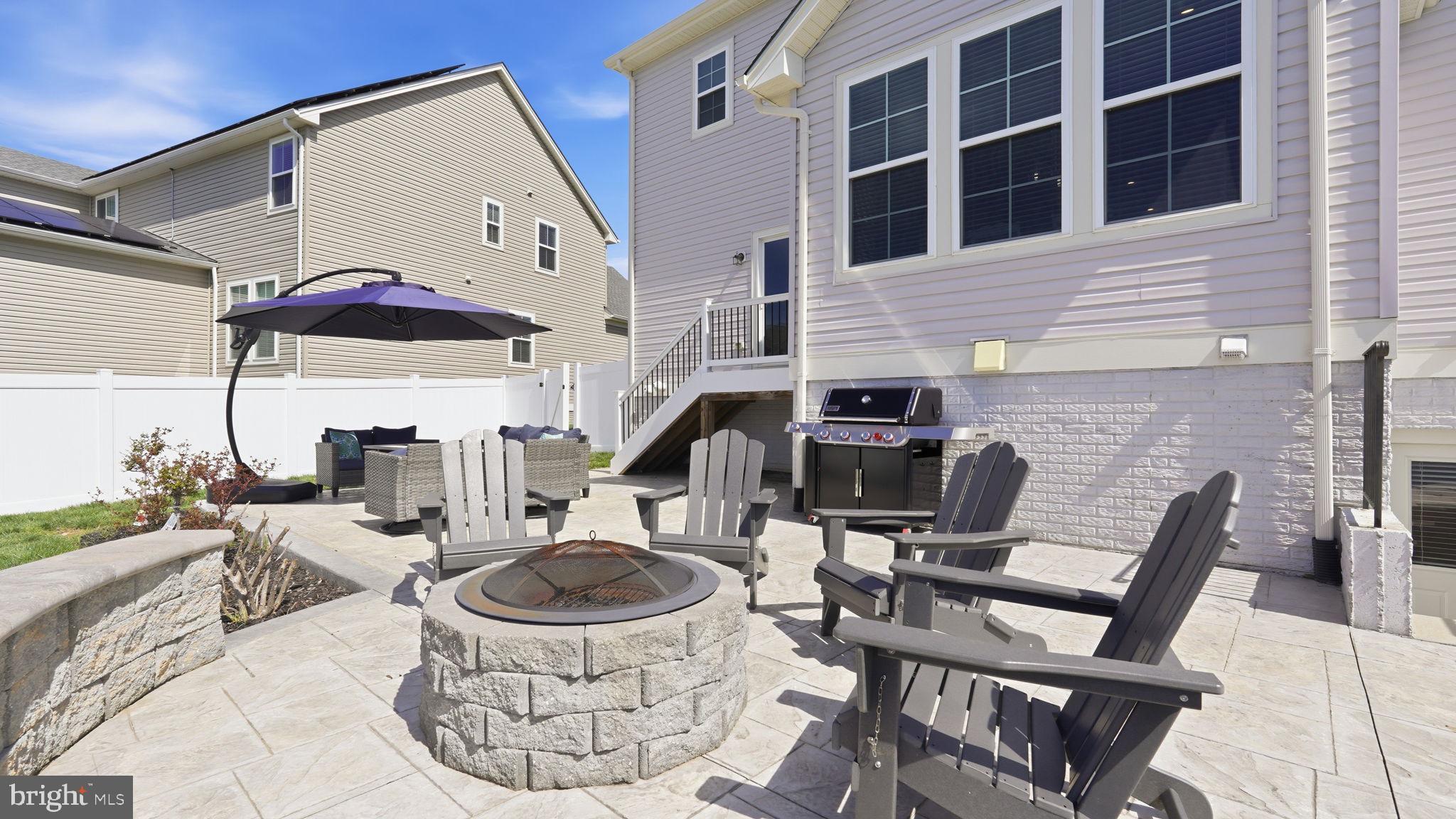 424 DAYLILY LANE