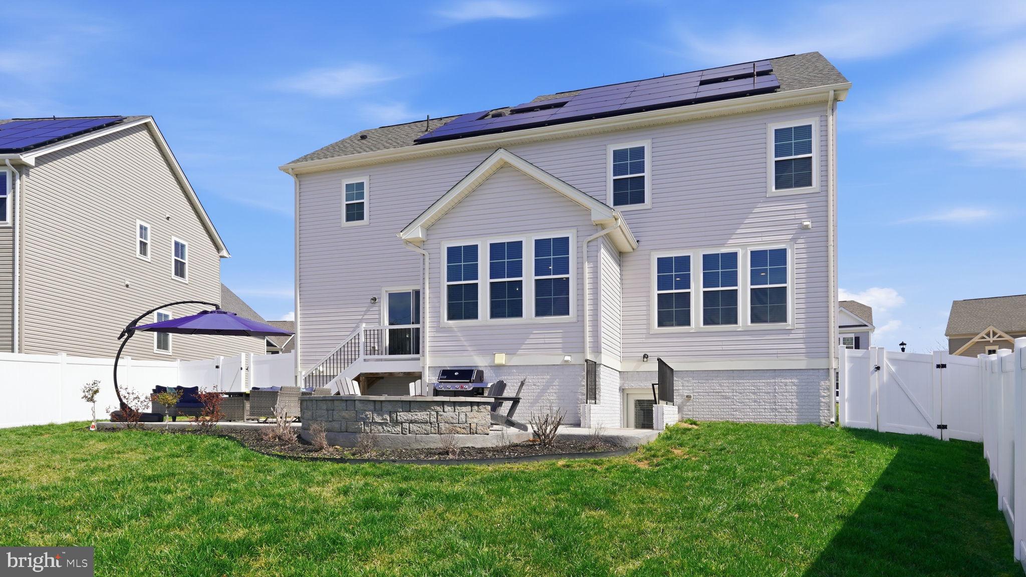 424 DAYLILY LANE
