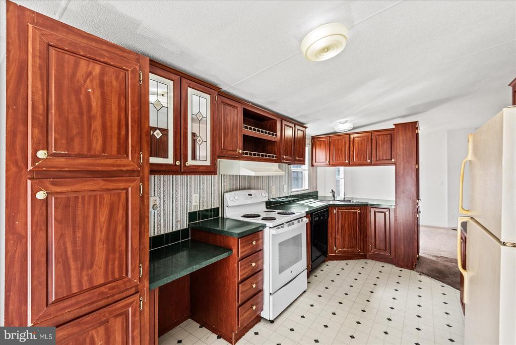 22 CLEARVIEW LN