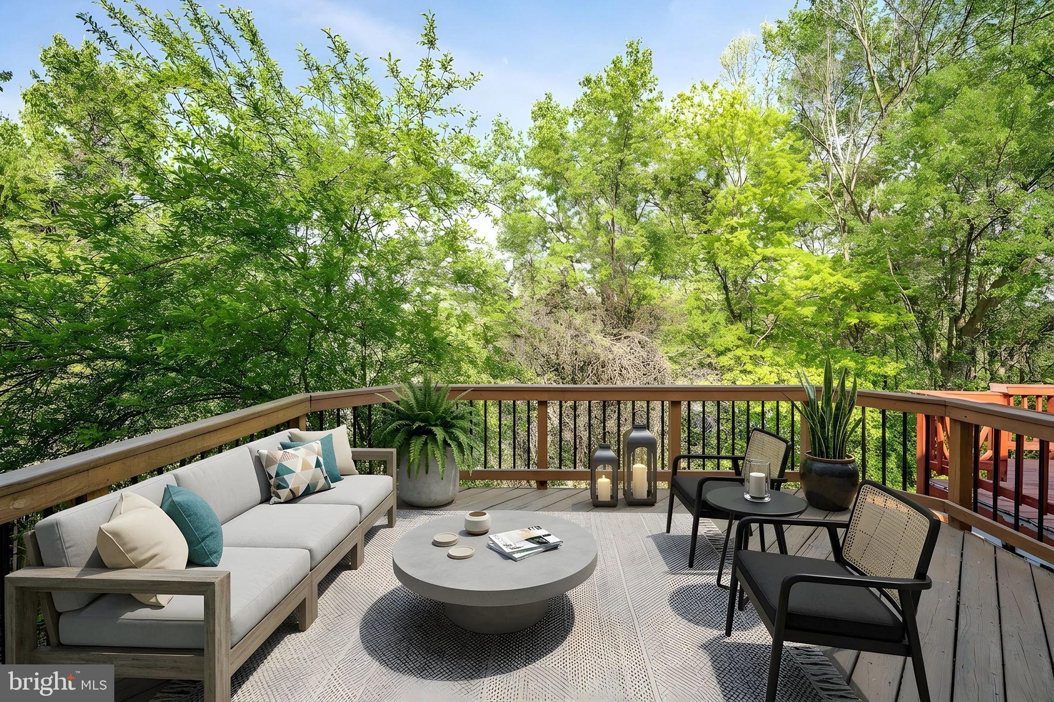 207 KNOLLWOOD COURT