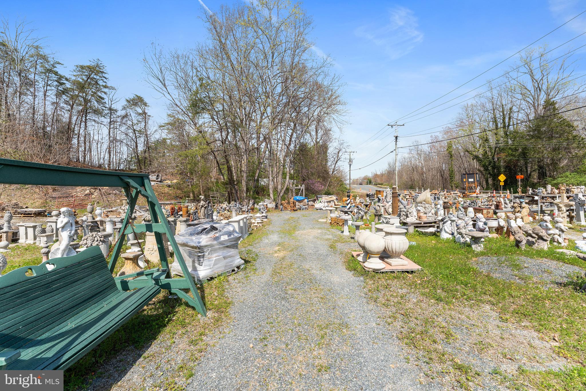 3361 RICHMOND HIGHWAY