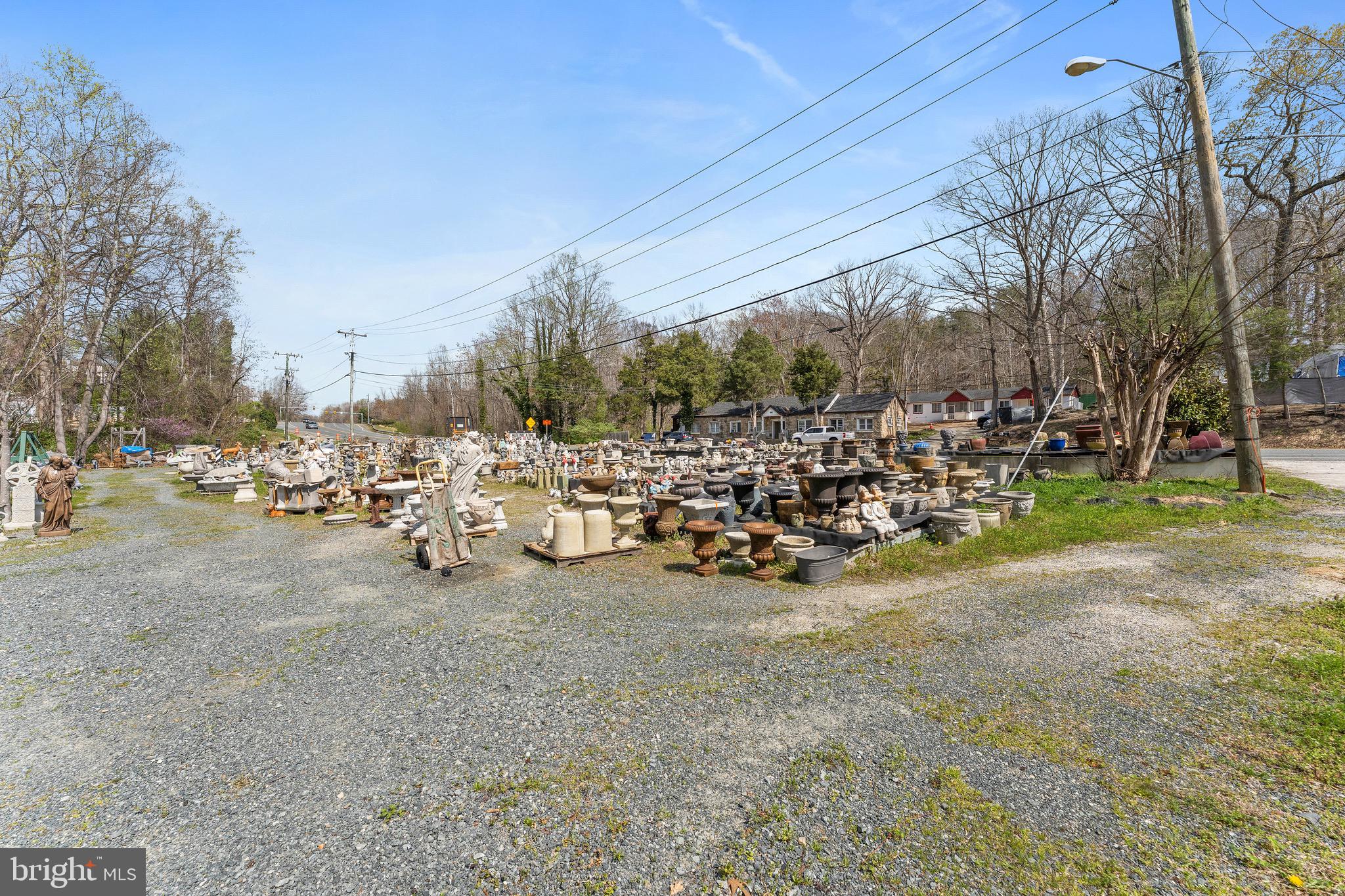 3361 RICHMOND HIGHWAY