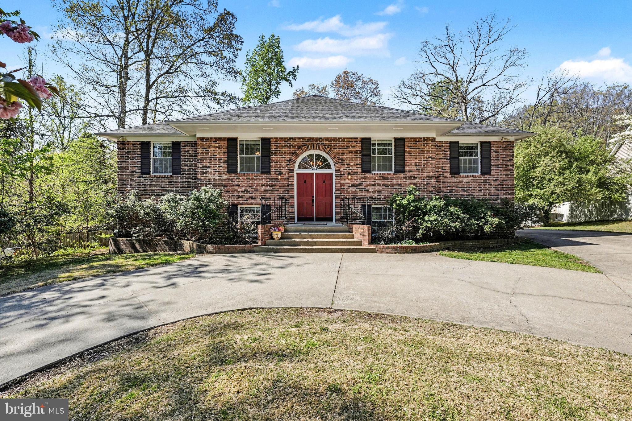 1014 BLACKBEARD DRIVE