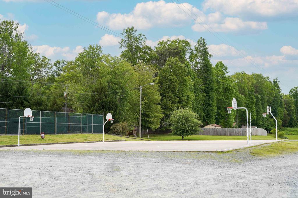 1014 BLACKBEARD DRIVE