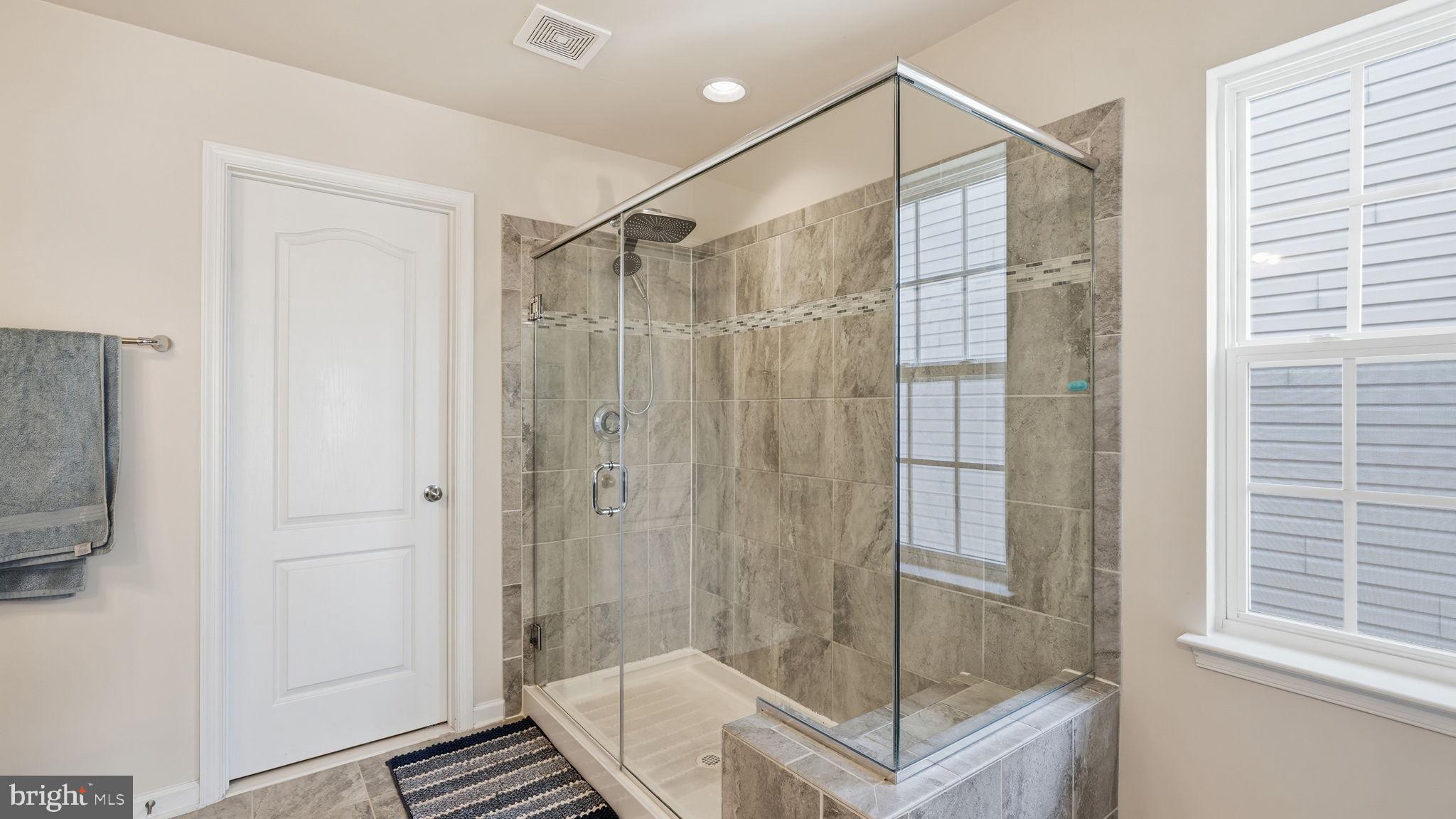 1050 CORIANDER LANE