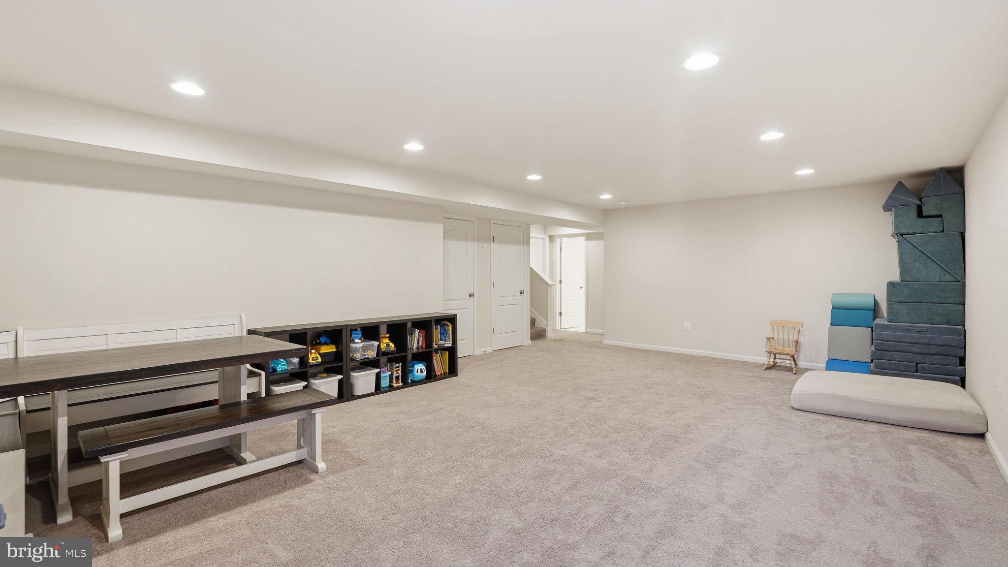 1050 CORIANDER LANE