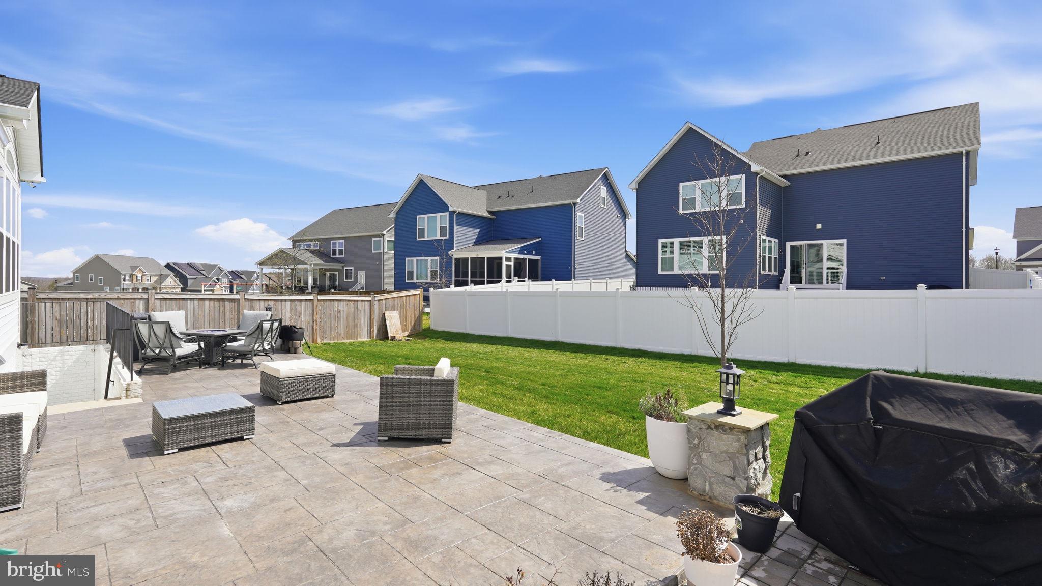 355 PEPPERIDGE DRIVE