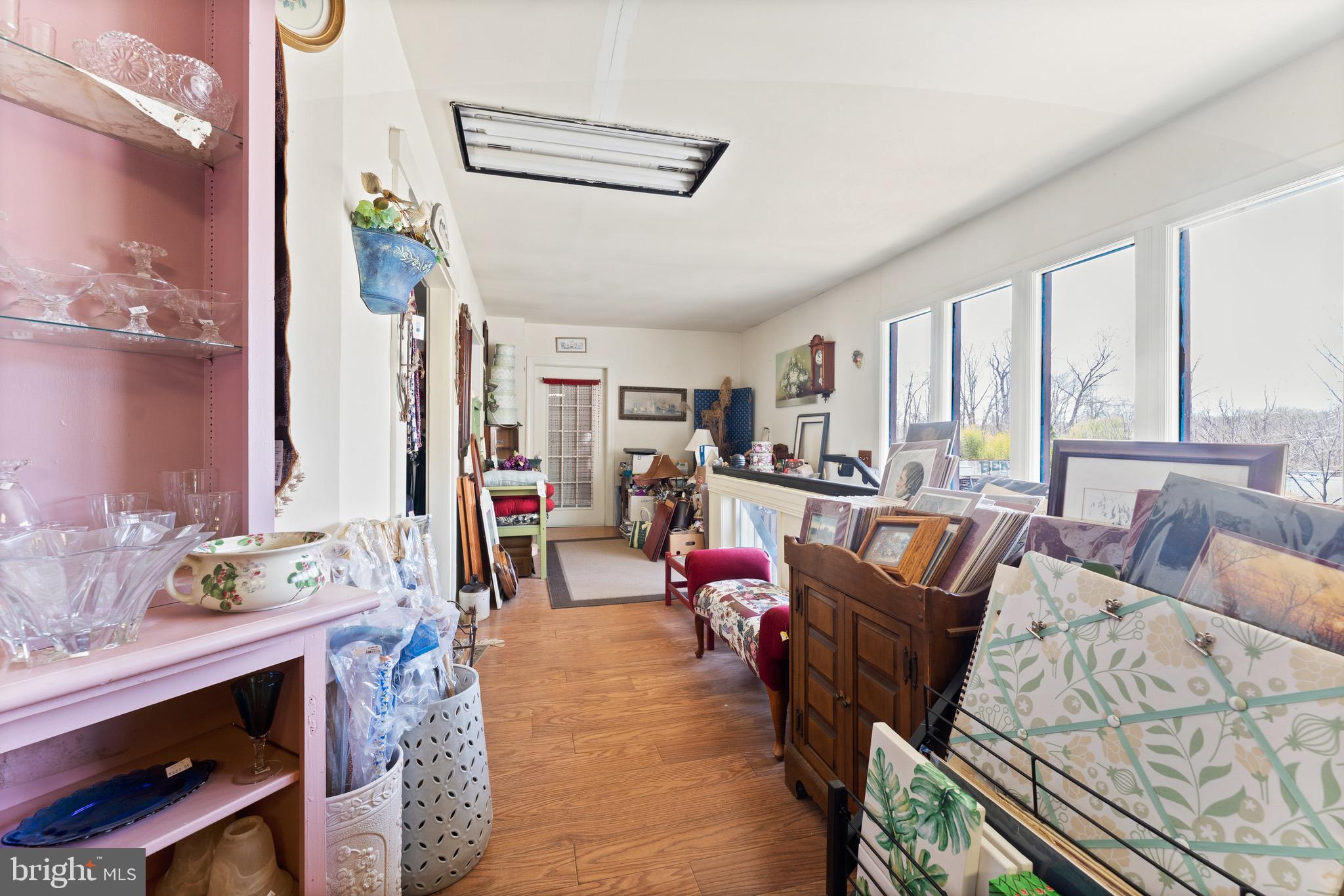 3357 RICHMOND HIGHWAY