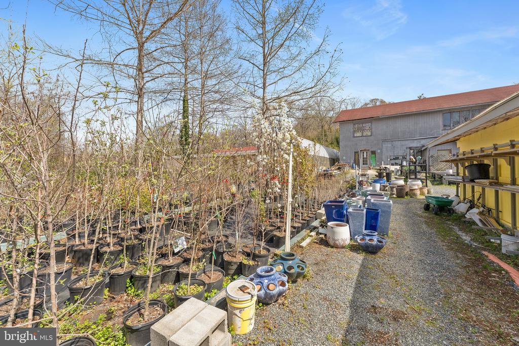 3357 RICHMOND HIGHWAY