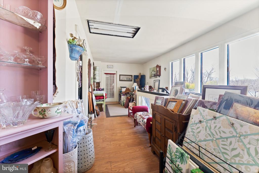 3357 RICHMOND HIGHWAY