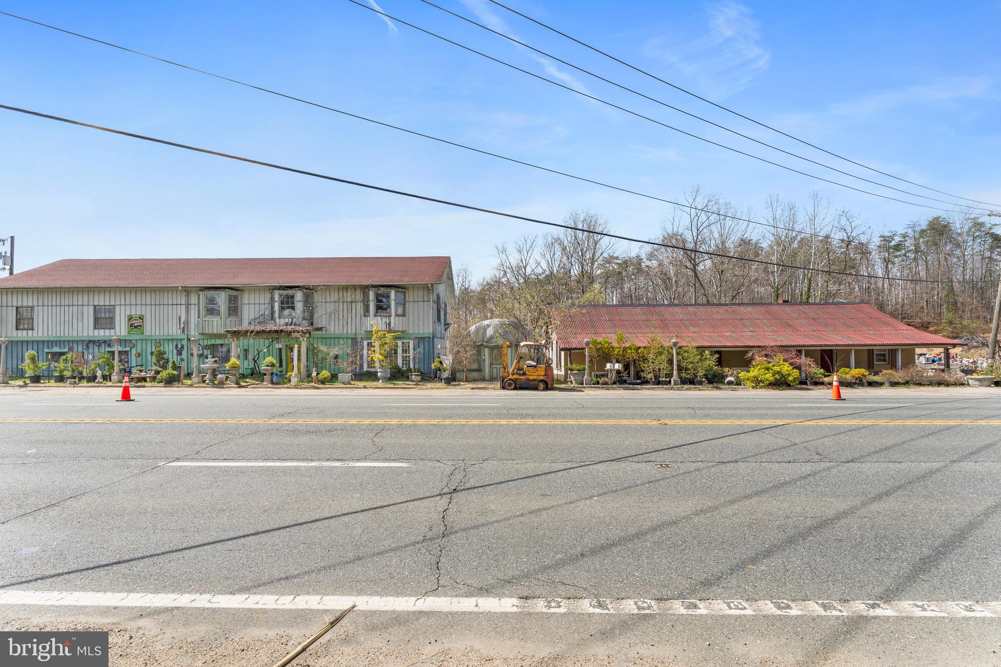3357 RICHMOND HIGHWAY