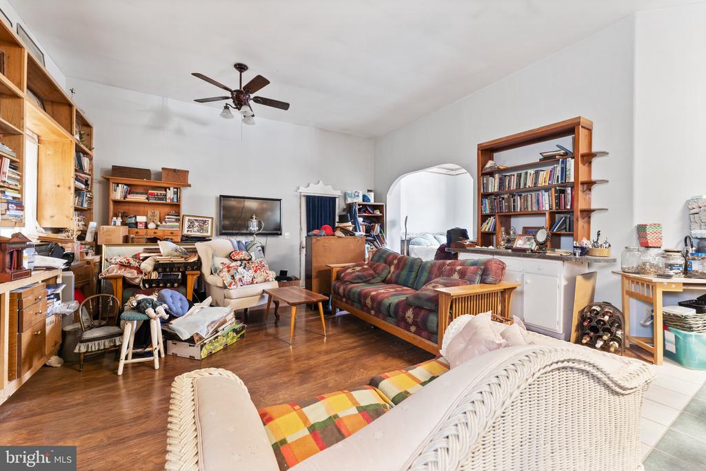 3357 RICHMOND HIGHWAY